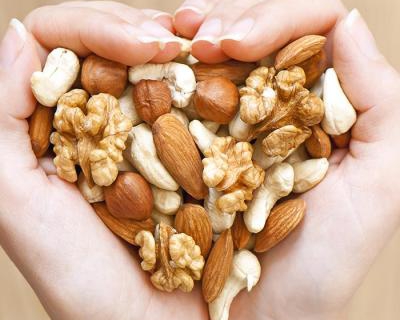 Lợi Ích Sức Khoẻ Của Việc Ăn Các Loại Hạt