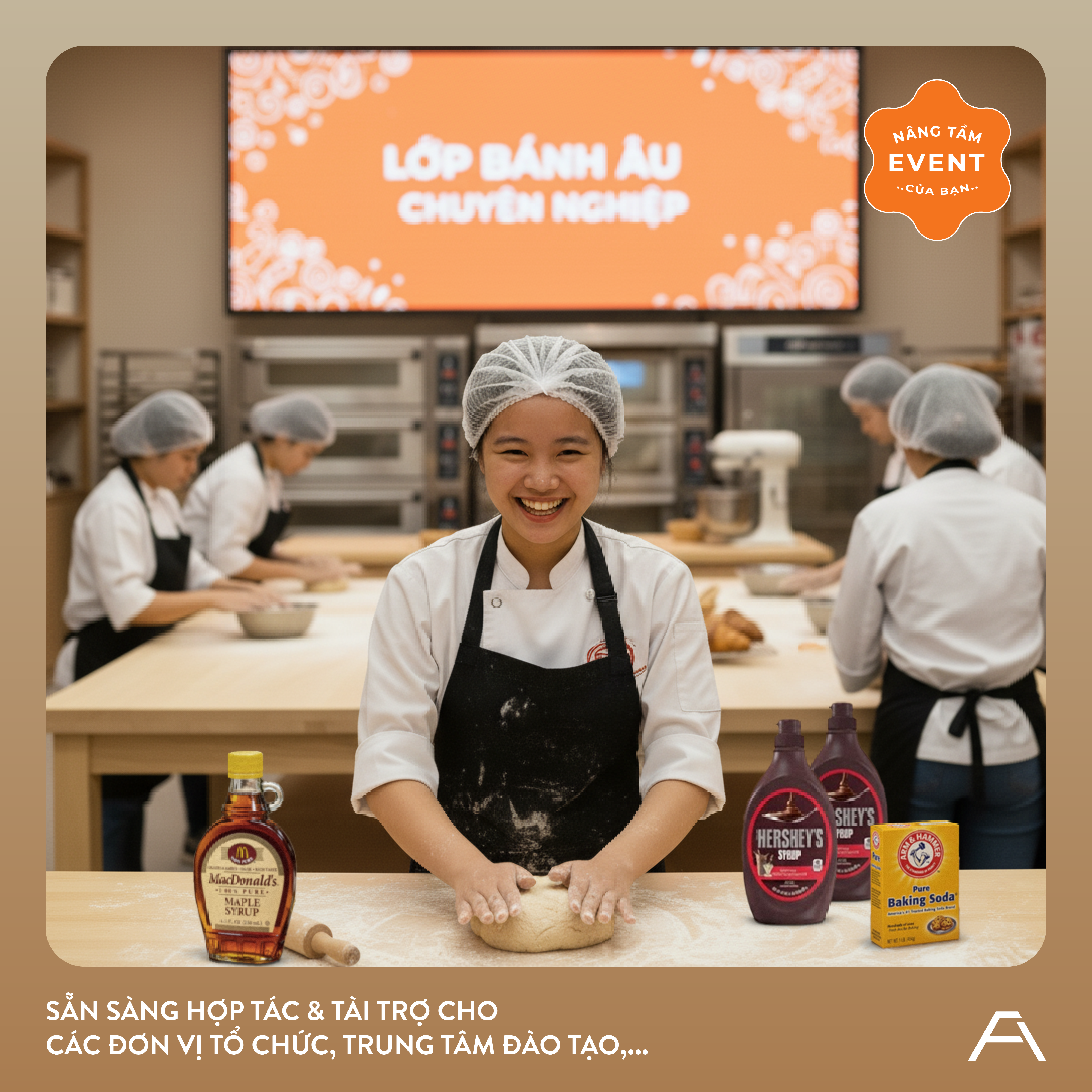 Học viên thực hành làm bánh tại workshop tài trợ bởi Atlas FineFood.